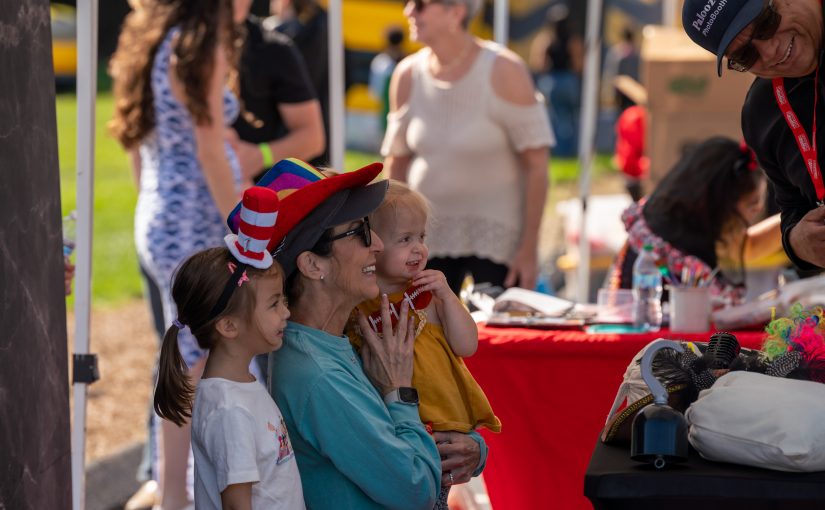 family members enjoying the employee corporate event